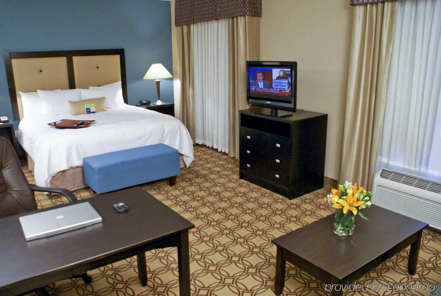 Hampton Inn & Suites Charlotte-Airport Bilik gambar